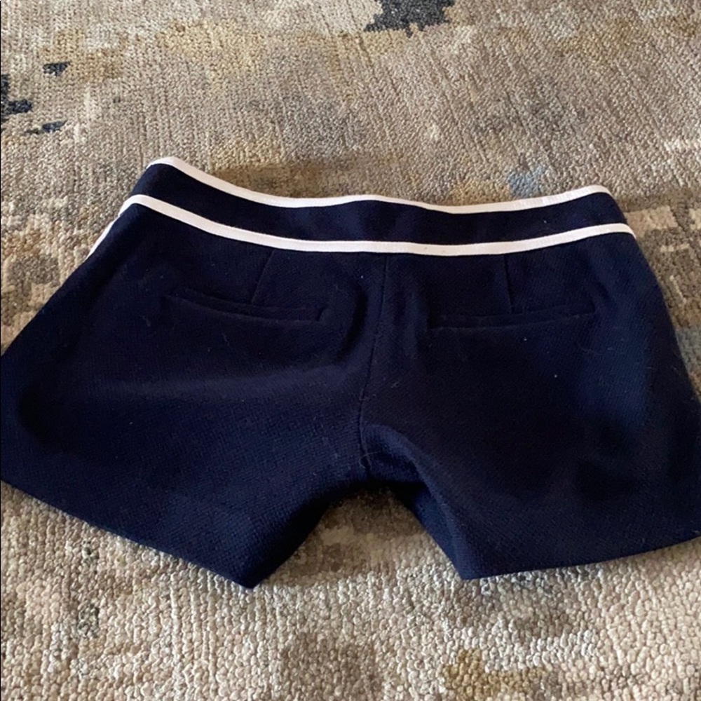 Navy and white shorts! Ann Taylor petites. - Picture 3 of 5